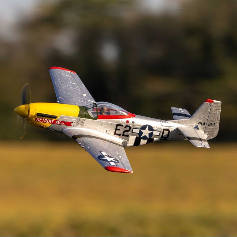 UMX P-51D Mustang ''Detroit Miss'' BNF Basic with AS3X and SAFE Select - EFLU7350